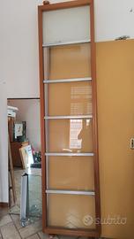 Paretina mobile in legno e vetro con mensola