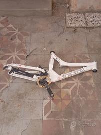 Telaio commencal supreme DH