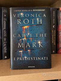 Carve the Mark copertina rigida