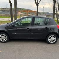 Renault Clio 1.4 benzina 98cv 2006