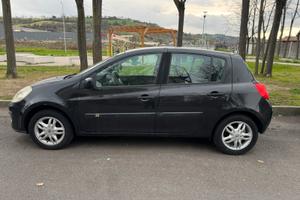 Renault Clio 1.4 benzina 98cv 2006