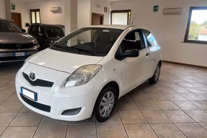 Toyota Yaris 1.0 3 porte