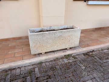 Fioriere in cemento granigliato rettangolare