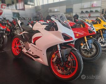 Ducati Panigale V2 Akrapovic