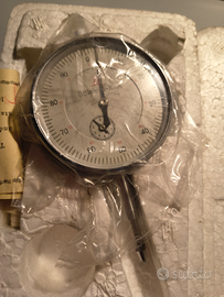 Comparatore centesimale