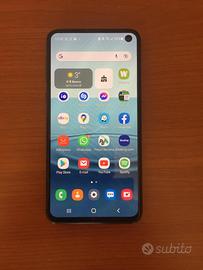 Samsung s10e