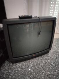 TV  28 pollici  MIVAR.. USATO POCHISSIMO. 