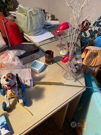 Scrivania color frassino