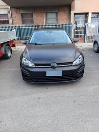 Volkswagen Golf 7 2.0 TDI 150 CV DSG | Full Option