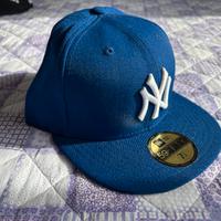 Cappello New York Yankees (blu con logo bianco)