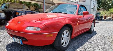 Mazda MX-5 1.6i 16V cat