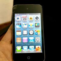 Apple iPod Touch 16GB A1367 4th Generazione Nero