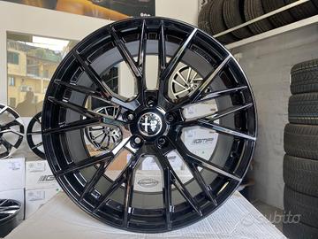 Cerchi Alfa Romeo raggio 19 NUOVI cod.84392
