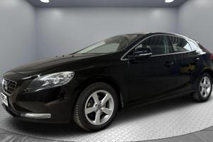 VOLVO V40 D2 1.6 Momentum