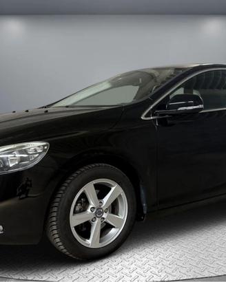 VOLVO V40 D2 1.6 Momentum