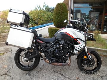 Benelli TRK 702 STRADALE