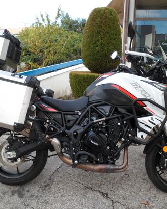Benelli TRK 702 STRADALE