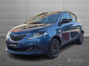 Lancia Ypsilon 1.0 firefly hybrid Gold s&s 70...