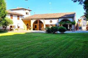 CASA INDIPENDENTE A ISOLA DOVARESE