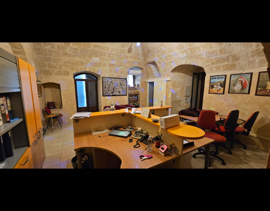 Locale via Dante Corato