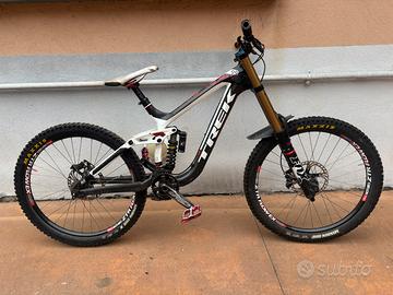 TREK SESSION 9.9 CARBON