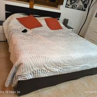 camera da letto completa