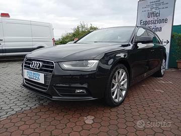 AUDI A4 Avant 2.0 TDI 177 CV quattro Stronic FUL