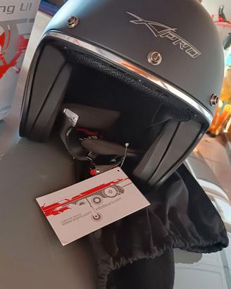 casco pro mai usato ancora con l'etichetta