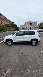 Volkswagen Tiguan 2.0TDI uni proprietario 95.000km