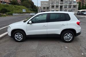 Volkswagen Tiguan 2.0TDI uni proprietario 95.000km