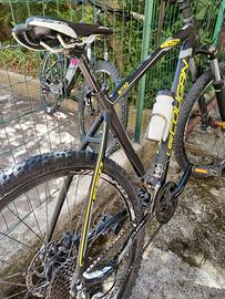 Coppia biciclette uomo/donna