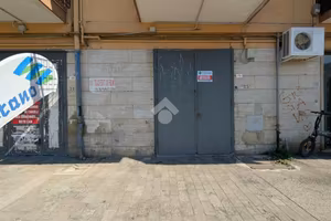 NEGOZIO A CASAVATORE