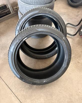 gomme 275/35 ZR 21