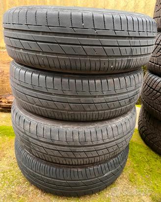 4 pneumatici 155 65 R14 Toyo estive