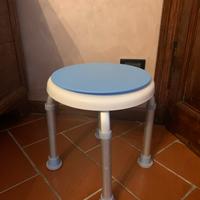 Sgabello doccia
