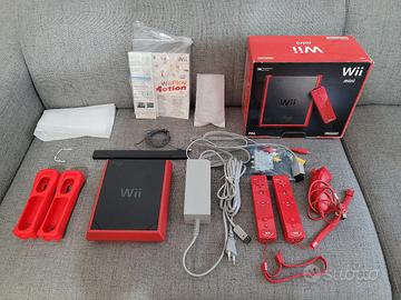 Consolle mini   Wii rossa boxata e Nintendo 64