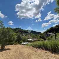 TER. RESIDENZIALE A CASTELNUOVO DI PORTO
