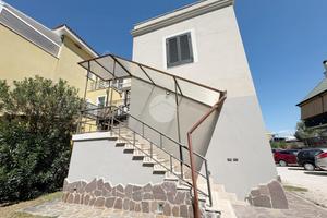 3 LOCALI A ROMA