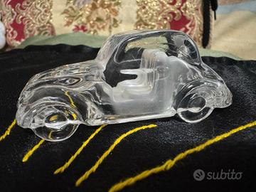 maggiolino della. Wolkswagen in vetro (resina)