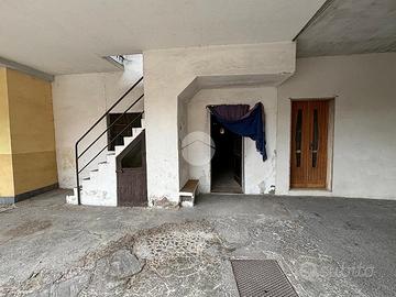 RUSTICO A ROMANO DI LOMBARDIA