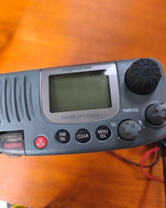 vhf raymarine