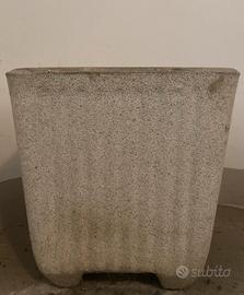 Fioriera vaso quadrato in cemento bianco