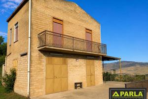 Villa di 16130 m² con 4 locali a Canicattì