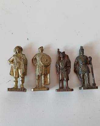 4 soldatini piombo uovo Kinder anni 70 incss scozi