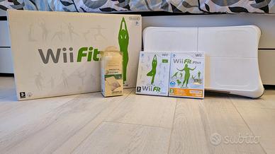 Wii balance board con protezione + giochi Wii Fit