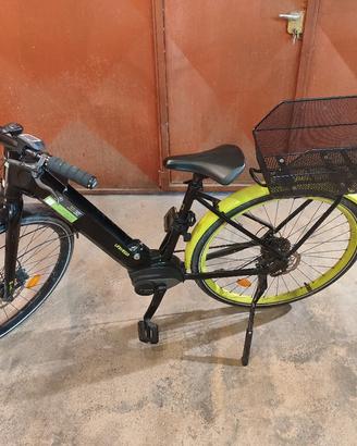 city bike elettrica ,robusta