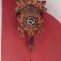 Antico orologio a cucù