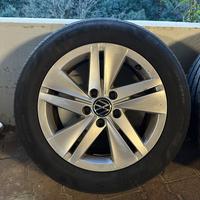 Cerchi Originali Volkswagen Golf 8 - Raggio 16