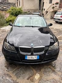 BMW e90 330D M-sport cambio automatico navigatore