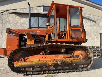 Trattore cingolato Fiat 120 C